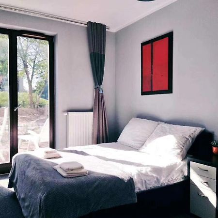 Airport Comfy Guest Home Varšava Exteriér fotografie