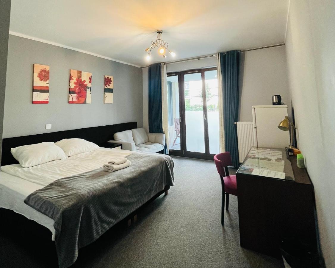 Airport Comfy Guest Home Varšava Exteriér fotografie